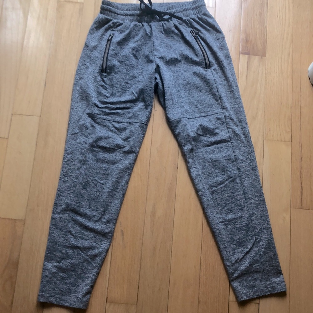 Athleta XS  gray heather jogger, zippers